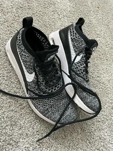Nike Air Max Thea Ultra Flyknit Black & White Tennis Shoes Women's U.S Size 7.5  - Picture 1 of 12