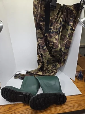 Vadeadores de pecho camuflados con botas talla 44 para hombre con bolsillo en el pecho nuevos Foto 1 de 4