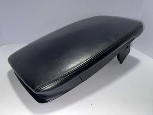 2006-2011 LEXUS GS300 GS350 GS430 GS460 GS450H CENTER CONSOLE LID ARMREST - Picture 1 of 6