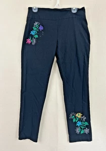 Pantalones al tobillo Attyre negros florales bordados Pull-On Audrey pierna ajustada talla 8 - Imagen 1 de 9