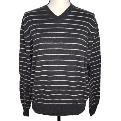 Club Monaco 大号毛衣 V 领套衫 L/S 灰色银色条纹 100% 羊毛 — 第 1/4 张图片