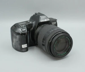 Minolta Maxxum 3000i 35mm Spiegelreflex mit 70-210 Quantaray Objektiv (7235) - Bild 1 von 7