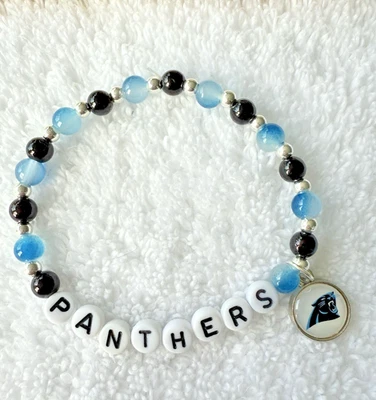 Carolina Panthers串珠手链带标志小饰品手工制作NFL球迷礼物 — 第 1/3 张图片