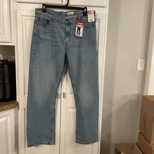 Hombre Wrangler Jeans Bota Relajada, Asiento Relajado y Muslo 38x32 Medio Elástico - Imagen 1 de 5