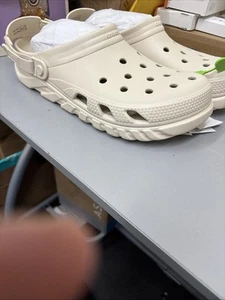 NEU Crocs Hiker Xscape Clog Herren Größe 17 - Vanille - Bild 1 von 4