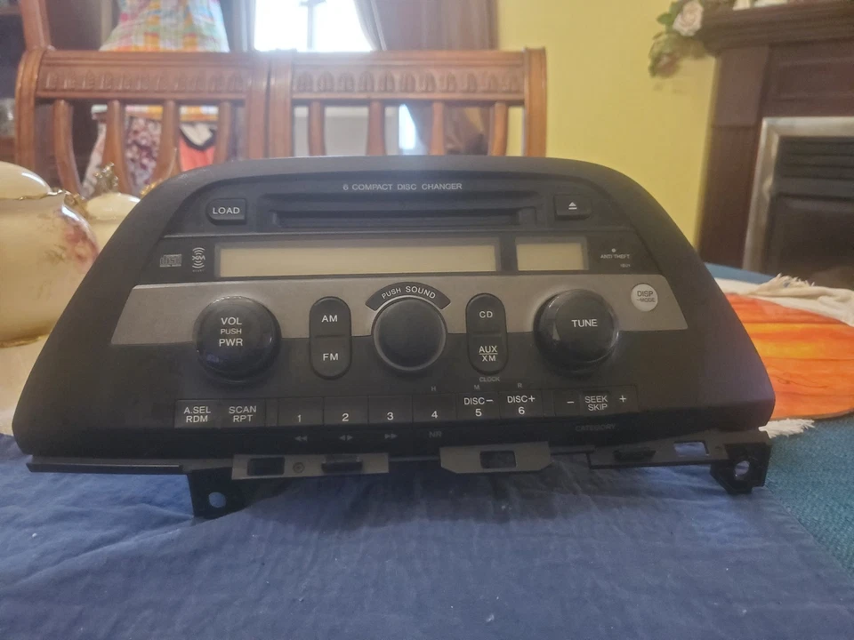 2006-2010 Honda Odyssey Radio Stereo Knob Button Set Controls OEM - Image 1 of 1