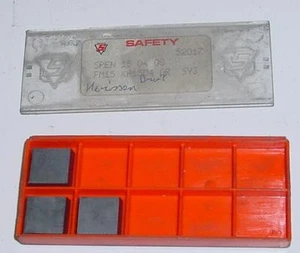 Lot de 3 plaquettes carrées SAFETY type SPEN 15 04 08 FM15 K15 04 GR - Neuves - Picture 1 of 1