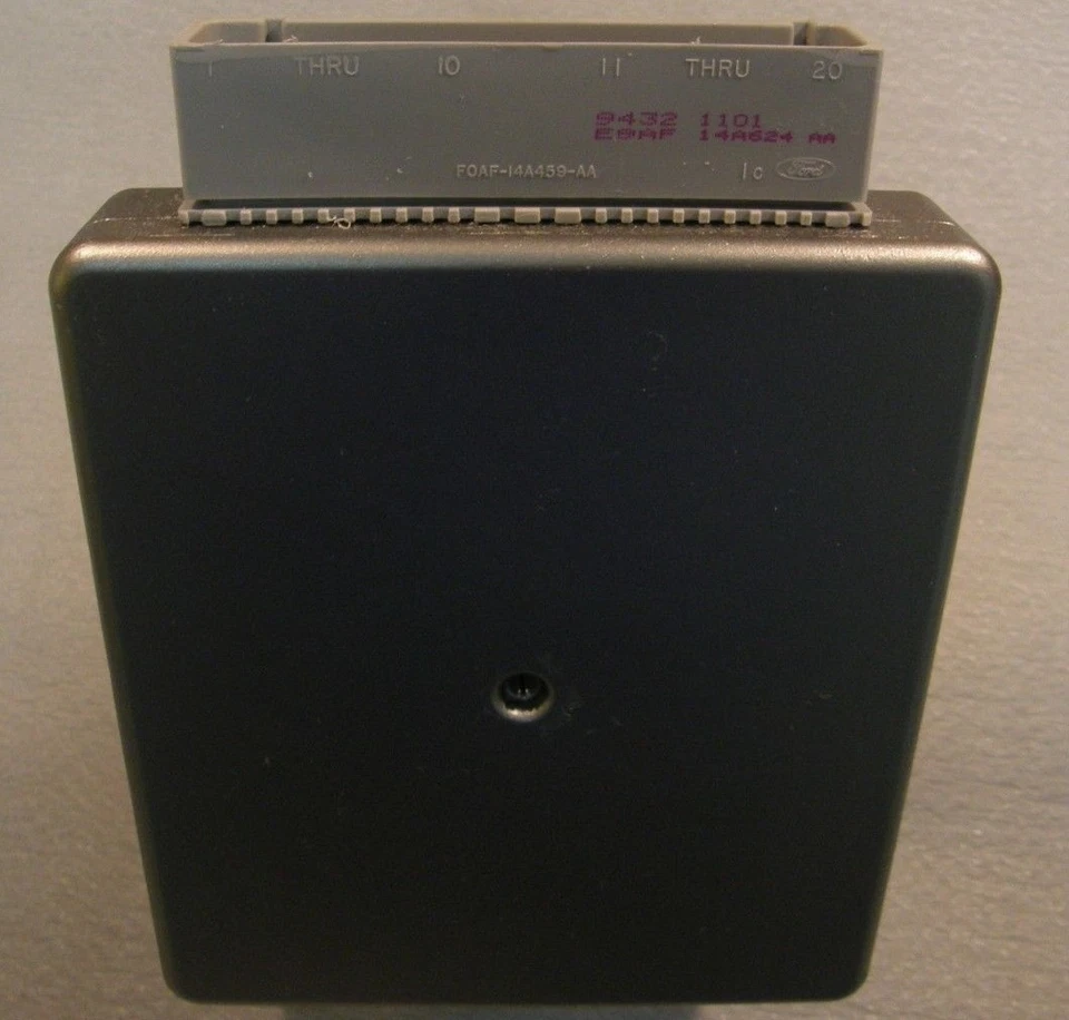 Computadora Mazda B-3000 Cad0 Ranger 1994 reconstruida 3,0 L MT ECU ECM F47F-12A650-BZA  Foto 1 de 1