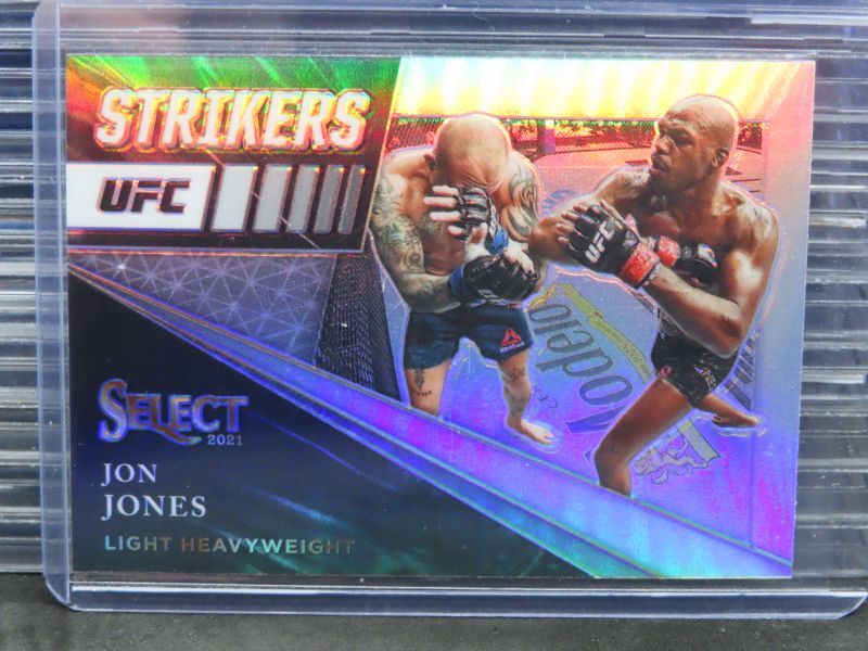 2021 Select UFC Jon Jones Strikers Silver Prizm #4 K818