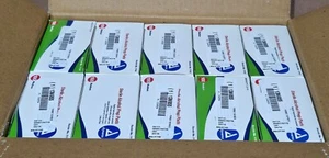(20 Boxes of 100)  DYNAREX Medium Sterile Alcohol Prep Pads Wipes #1114 - Picture 1 of 3