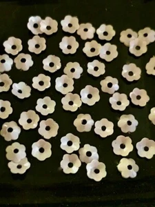 Sequins 5mm Cream Off White Gloss Tiny Flower Cup Choose Pack Size DIY Craft - Picture 1 of 1