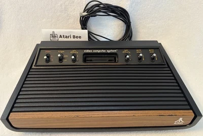 PROBADA HERMOSA Consola Atari 2600 Heavy Sixer Serie Baja Sunnyvale EE. UU. - Video Foto 1 de 4