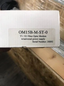 LUXCOM OM15B-M-ST-0 electrical signal to an optical signal WITH POWER ADAPTER - Picture 1 of 4