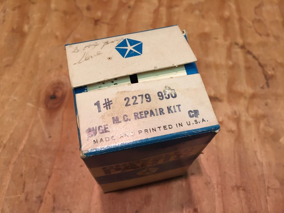 63 64 65 66 Chrysler Imperial 1962 kit cilindro maestro freno eléctrico 2279850 Foto 1 de 1