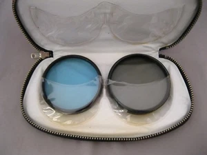 VINTAGE KENKO FILTER LENSES~PL055 & LBC4055~BLUE/GRAY~2 LENSES~W/LEATHER CASE - Picture 1 of 7