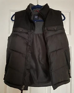 gap Kids boys cold weather outdoor vest Size XL (12) Black - Picture 1 of 7