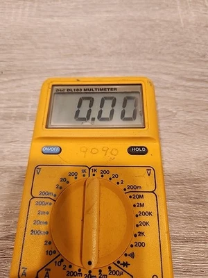 Multímetro de alta resistencia Di-log DL183  Foto 1 de 4