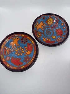 Vtg Pair Folk Art Pottery Terra Cotta Guacamole & Salsa Bowls 6.5”W Signed - Picture 1 of 7