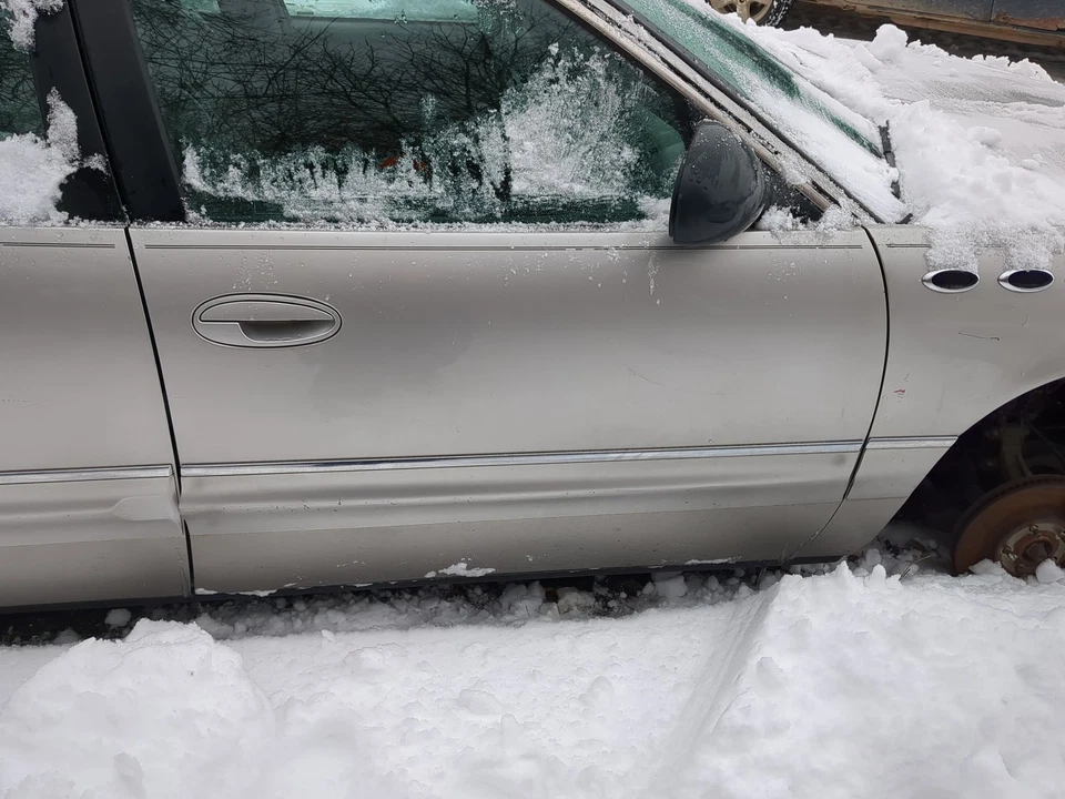 1998-2005 Buick Park Avenue Passenger Front Door Oem LE690 - Imagem 1 de 1