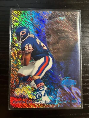 1998 FLEER FLAIR Blue SHOWCASE "SHOWDOWN" CURTIS ENIS RARE  28/100 Chicago Bears - Image 1 of 2