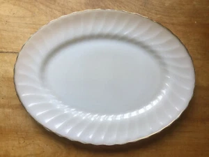 VTG Anchor Hocking Fire King Oval Platter 13'' White Swirl Milk Glass Gold Rim - Picture 1 of 5