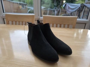 Schwarze Wildleder Chelsea Boots von H&M UK 7,5 neu mit Etikett - Bild 1 von 5