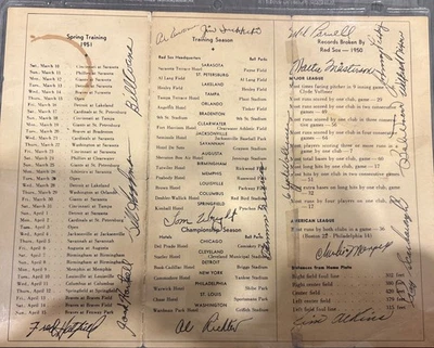 Lista de entrenamiento de primavera 1951 autos estampados Medias Rojas de Boston Foto 1 de 4