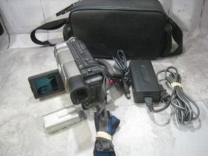 Vintage Sony Handycam CCD-TRV57 Video8 XR Camcorder 360x Zoom NightShot Japan Ba - Picture 1 of 12