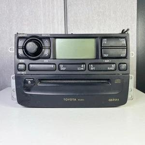 Toyota Avensis T220 2002 Radio CD GPS player head unit 8611005011 NMZ39853 - Picture 1 of 5