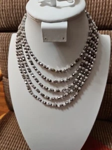 COLLANA DI PERLINE vintage TRIFARI 5 fili tono argento testurizzate - Foto 1 di 7