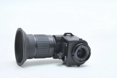 Nikon DR-5 Right Angle Viewfinder for F100, F5, D700, D810, D850, D3 - Image 1 of 2