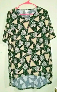 LuLaRoe Disney Minnie Mouse IRMA SMALL short sleeve tunic top NWT - Picture 1 of 9