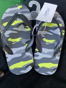 Neu mit Etikett Jungen Capelli New York Camouflage Flip-Flops! Größe 12/13 - Bild 1 von 3