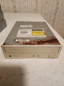 Unidad de CD-ROM portátil Teac CD-W552E-002-U 1353928 - Imagen 1 de 6