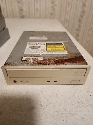 Teac CD-W552E-002-U 1353928 Portable CD-ROM Drive - Image 1 of 4