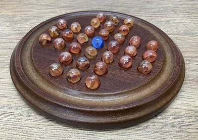 Solitaire / Fox & Geese - House Of Marbles - 1980s - 22cm Wooden Board in Box - Image 1 of 4