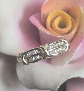 Sz 6.75 Ladies 10K Natural Diamond Wedding Band Solid Yellow Gold Baguette Ring - Picture 1 of 9