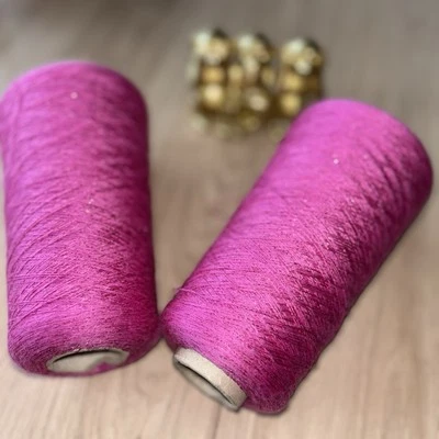 Strickgarn, 100 Gramm, 99% Merino und 1% Lurex - Bild 1 von 3