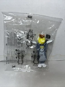 Tom & Jerry Burger King Toy Spinning Star Pot Figure 2024 Vintage Cartoons - Picture 1 of 2