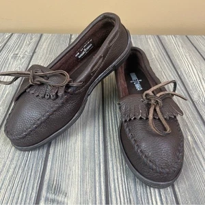 Minnetonka 392 MOOSEHIDE KILTY Brown Loafers 8.5 - Picture 1 of 13
