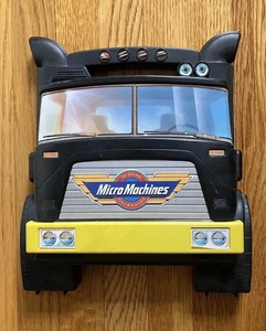 Micro Machines Original Carry Case 19 Cars Vehicles Vintage Pls Read - Picture 1 of 4