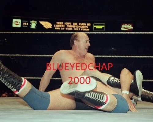 FOTO DE LUCHA LIBRE DE VERNE GAGNE 8 X 10 AWA Foto 1 de 1