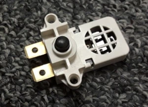 White Knight Vented Tumble dryer cut out thermostat TOC reset button - Picture 1 of 6