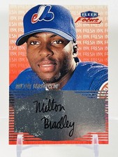 2000 Fleer Focus Fresh Ink #NNO Milton Bradley Auto