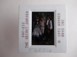 The Secret Garden slide (35mm film) Good focus no reflection - Picture 1 of 2