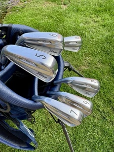 Titleist T100s Irons 5 - PW Stiff Flex Left Handed + 4 Iron - Picture 1 of 21