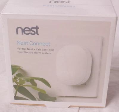 NEW Nest Connect Range Extender for the Secure Alarm System H17000EF White - Image 1 of 3