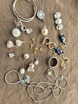 Diverse Schmuckartikel - Bild 1 von 4