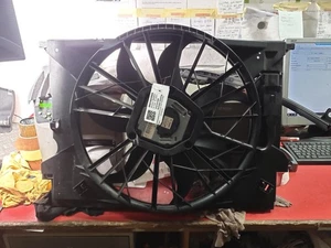 MERCEDES CLS 2004-2010 RADIATOR COOLING FAN A2115001693 A211500169380 - Picture 1 of 12