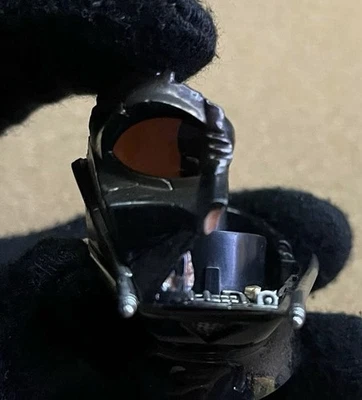 Helmet Mask Figure 1/6 Hot Toys HT DX45B Star Wars Darth Vader Battle Damaged - Image 1 of 4